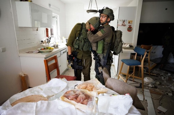 Israeli soldiers in room that was attacked