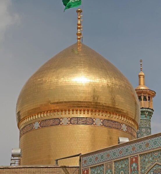 Fatima Masumeh Shrine in Iran. Credit: salam Ya Hussain’s FB page.